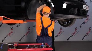 Как да сменим предна стойка на стабилизатора на VW GOLF 5 [ИНСТРУКЦИЯ]