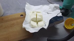 Сделали молочный коктейль из трёх ингредиентов!