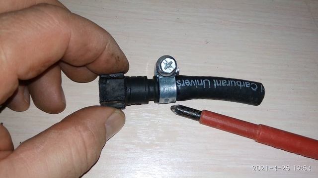 Ремонт топливного быстросъема Чем заменить быстросъем пластикового бензопровода?