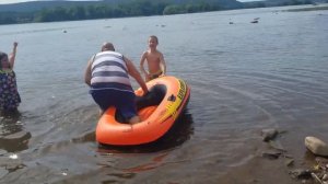 Intex Explorer 200 Inflatable Boat ~ Testing the Weight Limit and Durability?