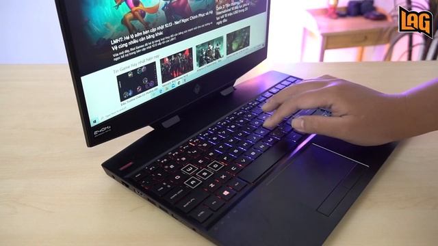 Review HP Omen 15: Chiếc laptop gaming "cực nhỏ", nhưng sở hữu sức mạnh "siêu to khổng lồ" смотреть онлайн