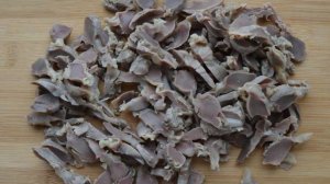 Куриные желудки с морковью по-корейски