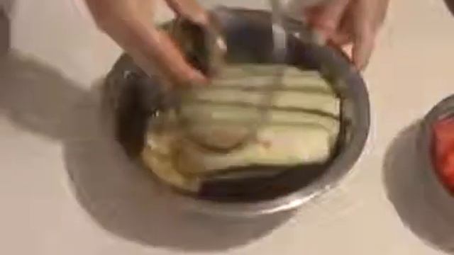 БАКЛАЖАНОВЫЕ РУЛЕТИКИ С СЫРОМ смотреть онлайн