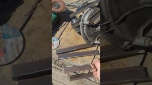 Оочень Сильный червячный редуктор, от шиномонтажного станка и электро двигатель 12 вольт, 100 вт...