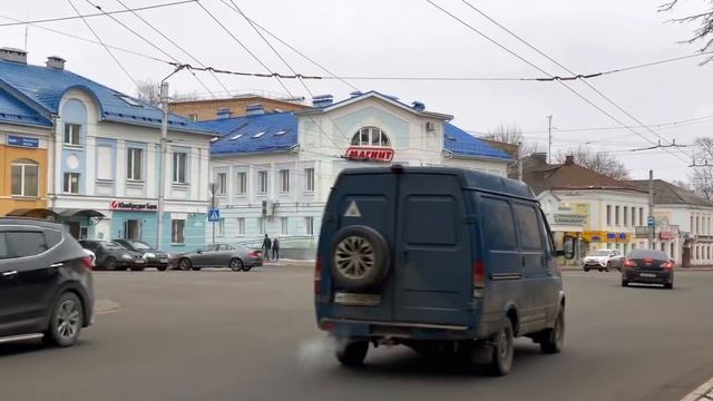 ❓Почему троллейбус так называется? | Why is the trolleybus called that?
