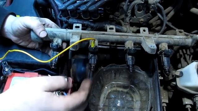 Промывка топливных форсунок Hundai Accent в гаражных условиях смотреть онлайн