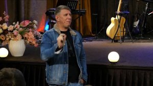 "Доверие Богу" - проповедует Максим Ларцин, г.Винница