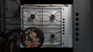Тушеное куриное филе в сметанно-томатном соусе
