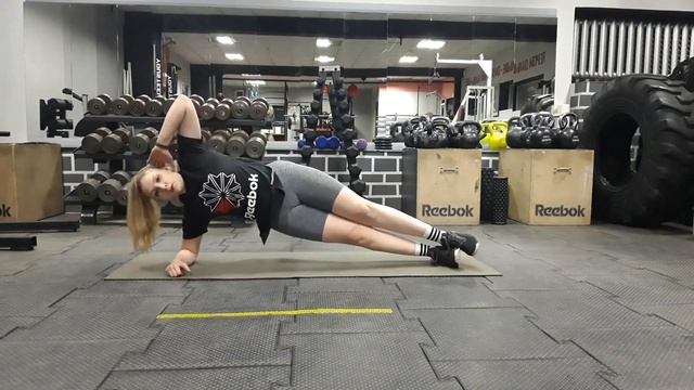 Боковая планка: колено к локтю смотреть онлайн