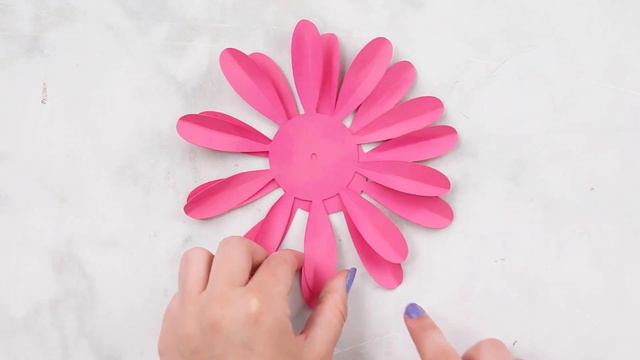 Daisy Paper Flower Template and Tutorial смотреть онлайн
