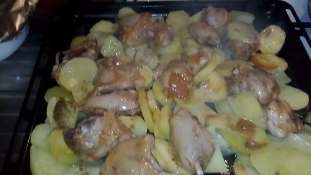 Картошка с Курицей в Духовке ! Язык Проглотишь,Какая Вкусная !