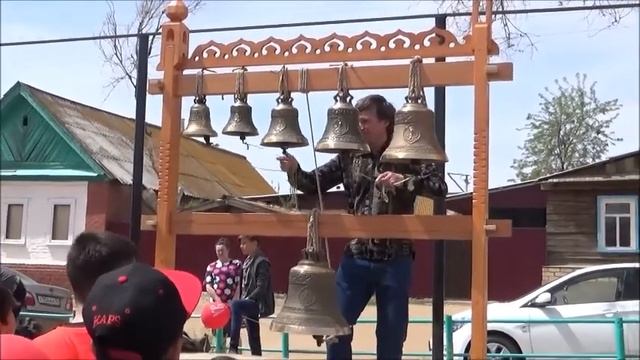 Мотопробег в с. Сасыколи - Свадебный колокольный звон смотреть онлайн