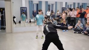 опыт до 3 лет (7-9) bboy Level vs Fresh vs Семен - "СЛОЕНЫЙ ПИРОГ" break dance battle