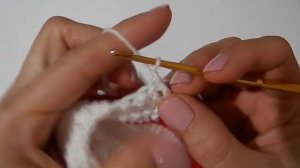 Вяжем простые ПИНЕТКИ КРЮЧКОМ для новорожденных/Knit simple CROCHET BOOTIES for newborns