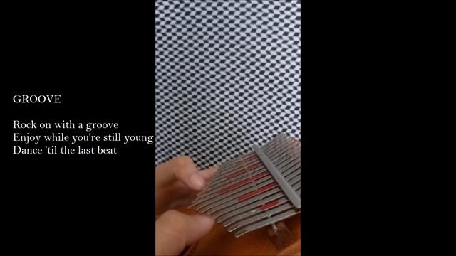 Ring Ding Dong by SHINee 샤이니 ( Kalimba Cover ) | Haiku #4: Groove смотреть онлайн