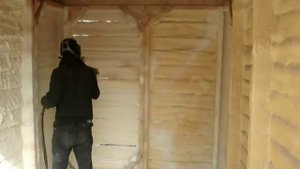 14  Утепление кирпичных и деревянных стен снаружи и изнутри  напылением ППУ