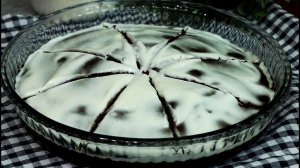 Удивительный пирог на кефире без яиц и масла. Рецепт без весов и миксера