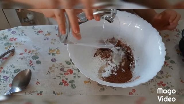 Делаем шоколадную глазурь быстро и вкусно?☕ смотреть онлайн