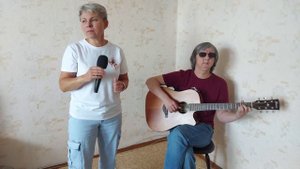 Аквариум (БГ) - "Город Золотой". Кавер. Исполняет Лариса Правдина. Гитара Вадим Хусаинов.