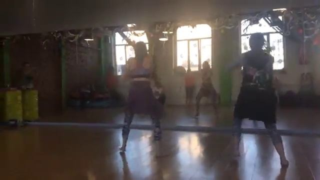 afro-fusion| Elena Bryleva and Olga Kryachko| Respublika dance club смотреть онлайн