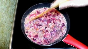 Диетическая тушеная куриная печень с грибами