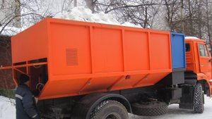 Снегоплавильная машина УМС-М1000 на дизельном топливе