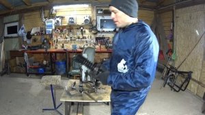 Мотоцикл Урал. Разборка маятниковой вилки.