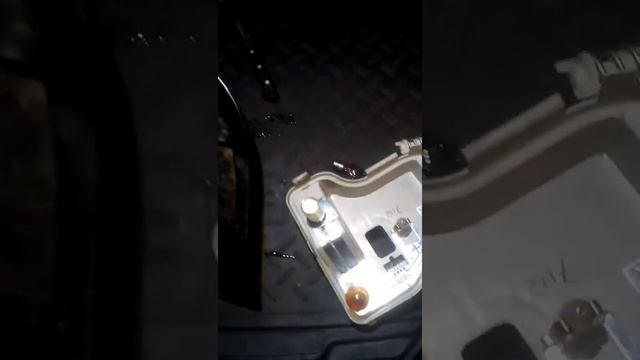 Замена лампочки заднего хода смотреть онлайн