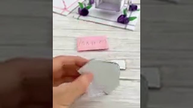 Шикарные качели из газетных трубочек.Качели из бумаги.Поделка с детьми. смотреть онлайн