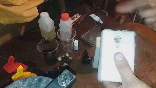 Литьё пластиковых деталей для Оружейных и бытовых нужд