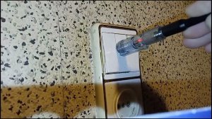 Обзор многофункционального однополюсного указателя напряжения Black LED Indicator