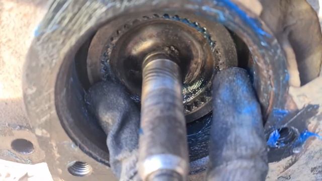 Обслуживание ХАБов Ssangyong Actyon Sports. Принцип работы. смотреть онлайн