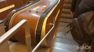 Станция метро Проспект Просвещения:Где выход...? Ужасы Петербурга.