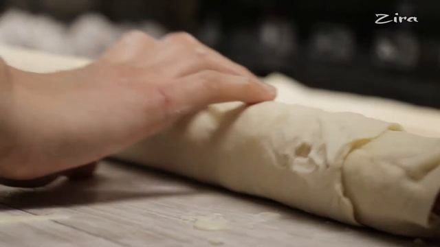 Самса с зеленью из домашнего слоеного теста