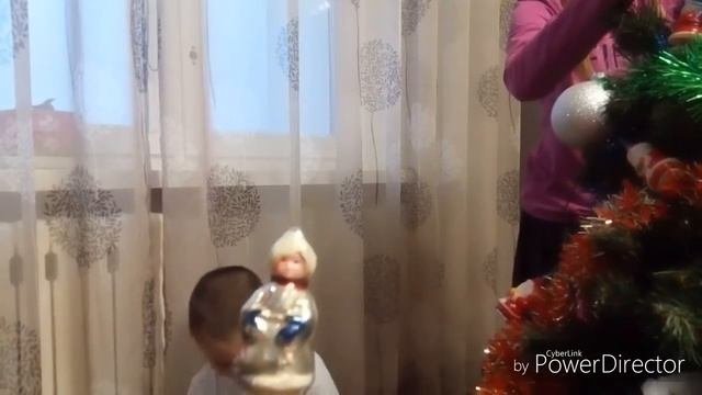 Новогодняя ёлка #обзор #игрушки #детскийканал #новыйгод #распаковка #украшения #новогодниеукрашения