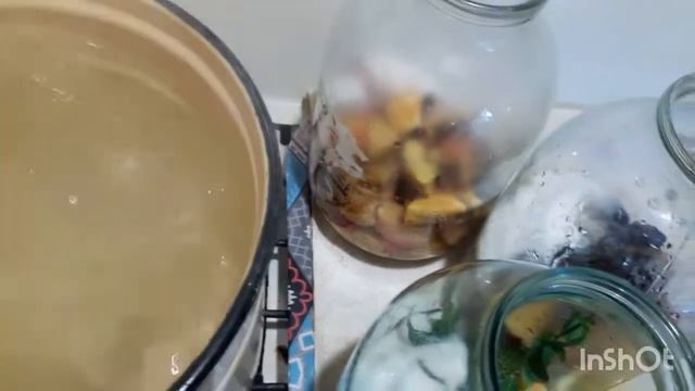 Приготовим яблочный компот на зиму..