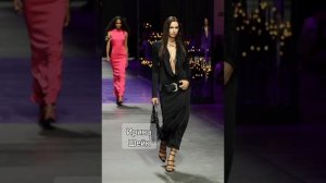 Неделя моды в Милане, показ Versace