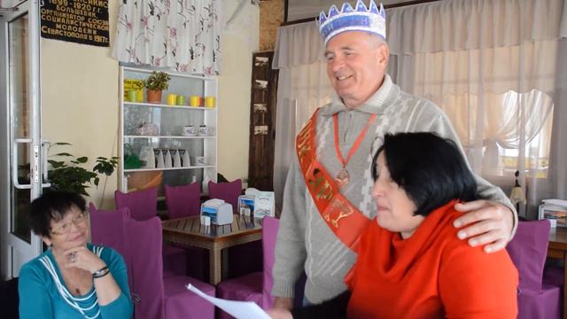 Поздравляем юбиляра!.. или зачем мы ходим каждое утро на море. Галина Б. смотреть онлайн