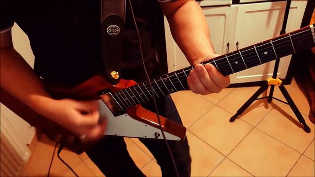 U2- ELEVATION [LINE 6 HELIX] смотреть онлайн