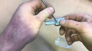 Замена лампочки подсветки в плафоне двери Camry 70