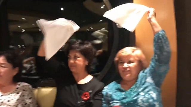 Видео родителей с круиза по Европе 🛳 смотреть онлайн