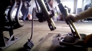 Kawasaki er-6 течь вилки ! Что делать ?