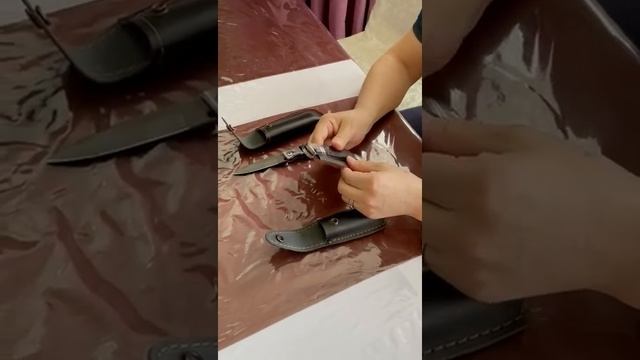 Выкидной нож финка Офицерская и складной нож Каюр 89306723442 купить кухонный шашлычный набор тяпка