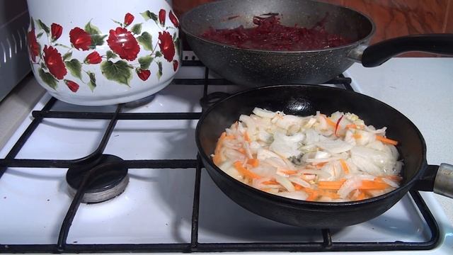 КРАСНЫЙ БОРЩ с КИСЛЫМ деревенским ТОМАТОМ!
