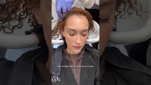 THIS IS THE BEST HAIRCUT IVE EVER GOTTEN!! #curlyhair #haircut #hairtransformation смотреть онлайн