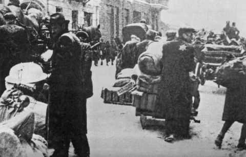 Польша выставила счет ФРГ за ущерб, нанесенный немецкими солдатами в годы войны