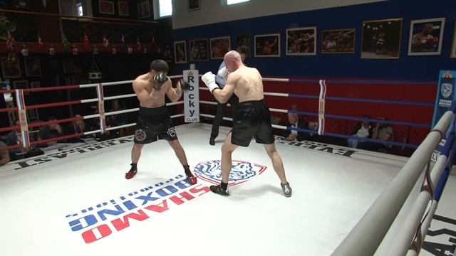 Азиев Арсен VS Сазонов Владимир смотреть онлайн