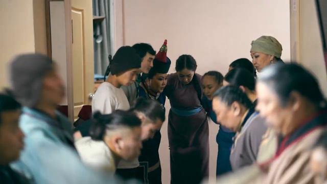 День театра смотреть онлайн