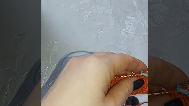 НЕДЕЛЯ СТАРТОВ С ЛЮДМИЛОЙ//2 НОСКА НА ОДНИХ СПИЦАХ//1 ДЕНЬ смотреть онлайн