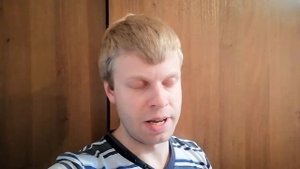 Прикрепиться можно в любую поликлинику. Отказали ввиду переполненности, можно отсудить компенсацию